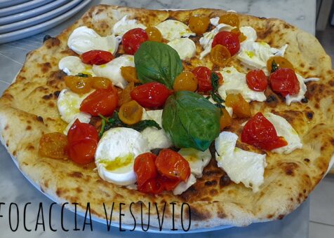 focaccia-vesuvio.jpg