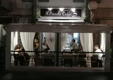 il-piccolo-caffe-notturno.jpg