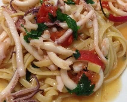 linguine-with-prawns.jpg