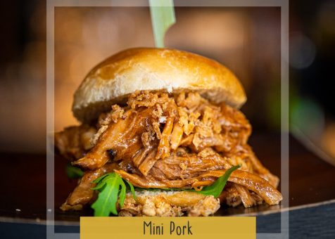 mini-pulled-pork-burger.jpg