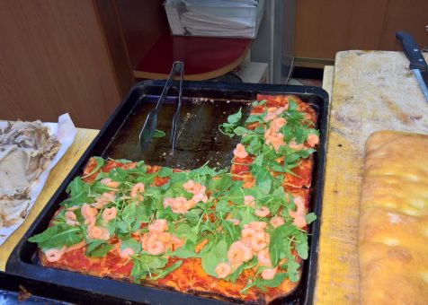 pizza-fredda-con-gamberetti.jpg