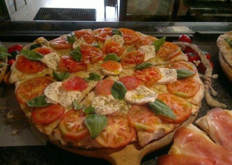 roxy-pizza-4.jpg